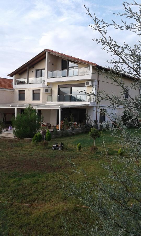 Villa Le Attique à Nea Iraklitsa Extérieur photo